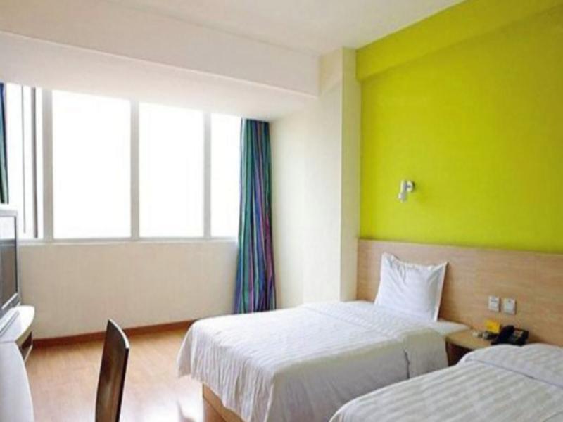 7Days Inn Sanqiao Hou Ba Kujjang Kültér fotó